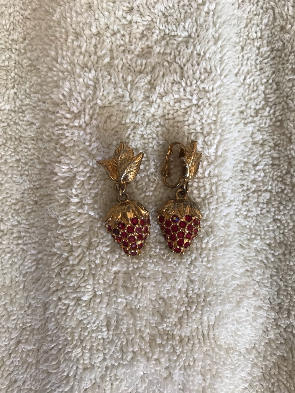 Vintage Gold-Tone Strawberry Drop Earrings with Red Stones